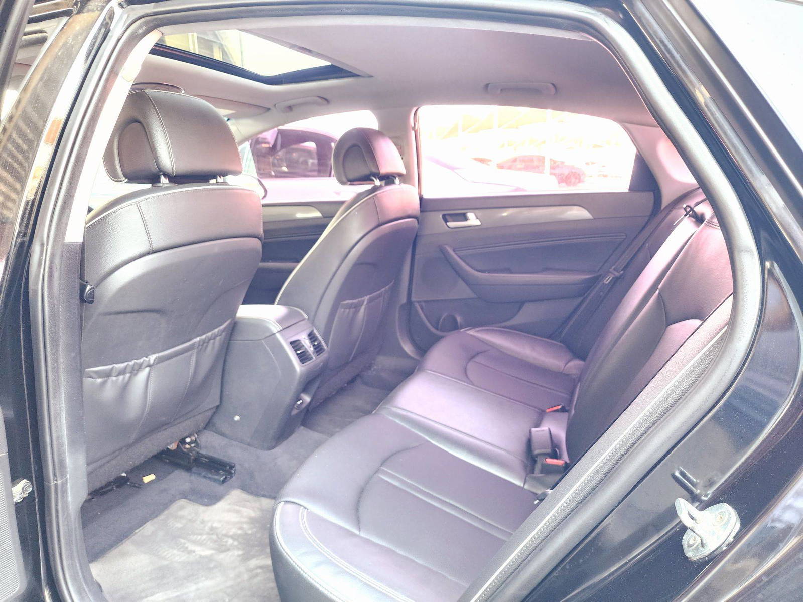 2018 HYUNDAI SONATA — 99451 Miles — Lot B4JY004579 — Souq - Marhaba Auctions Used Cars - Image 6
