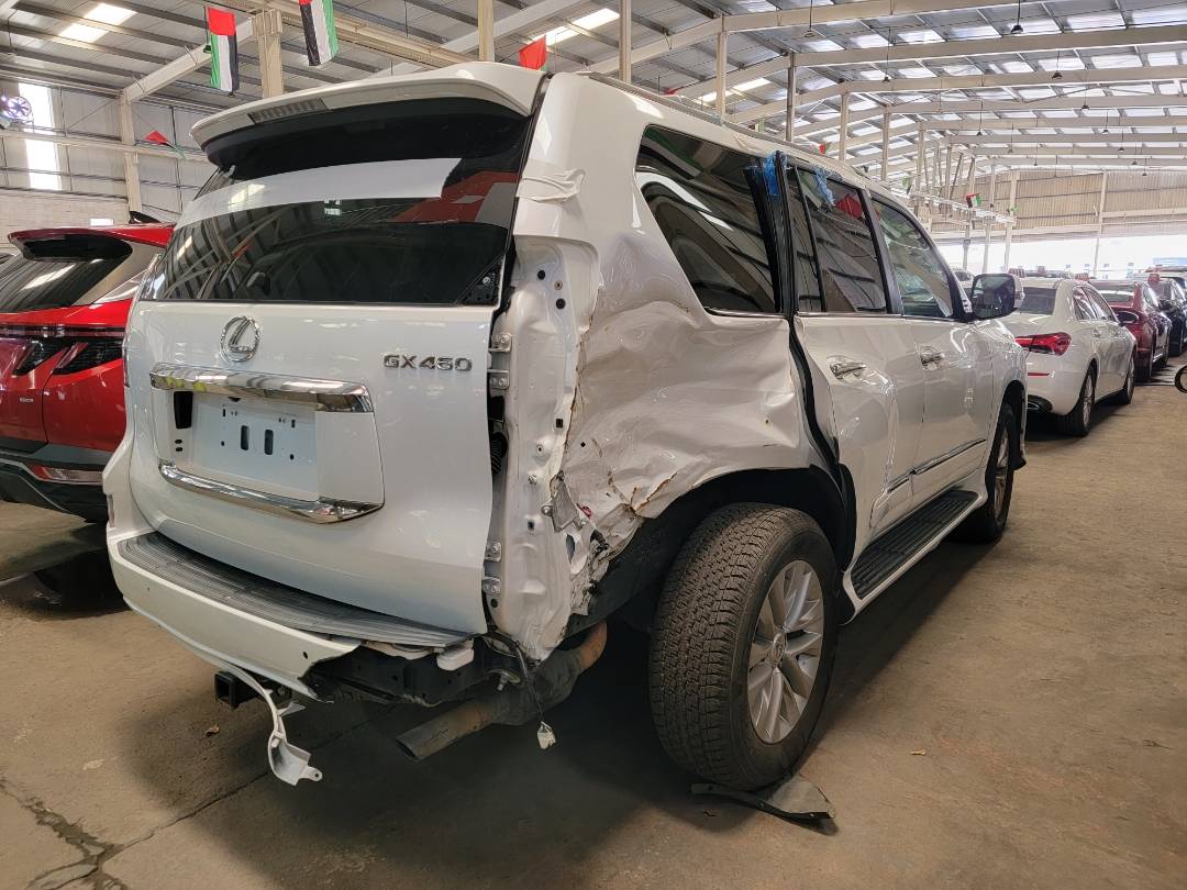2018 LEXUS GX 460 — 68949 Miles — Lot 79957324 — Main - Marhaba Auctions Used Cars - Image 4
