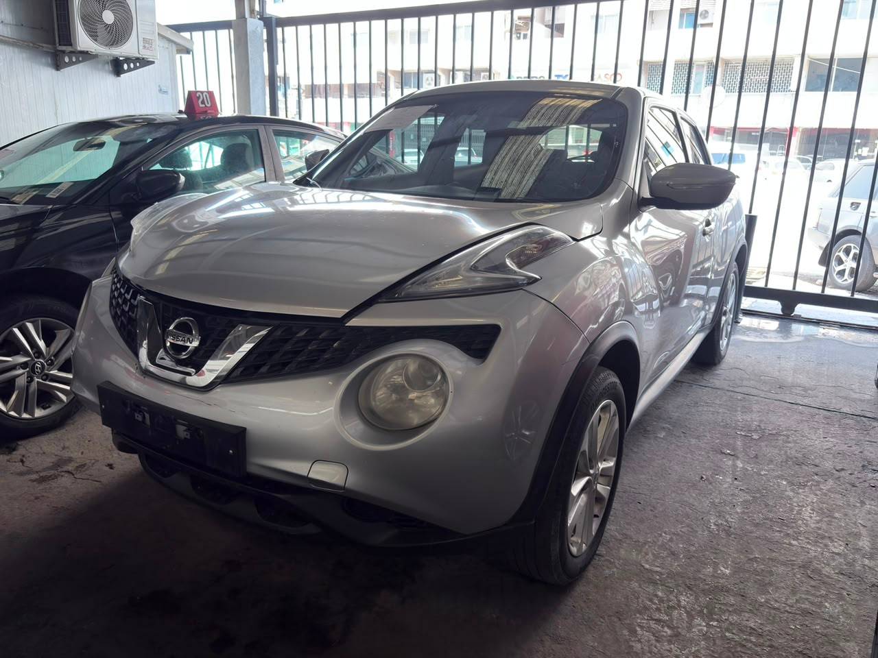 2015 NISSAN JUKE — 155031 KM — Lot 6FT310231 — Main - Marhaba Auctions Used Cars - Image 4