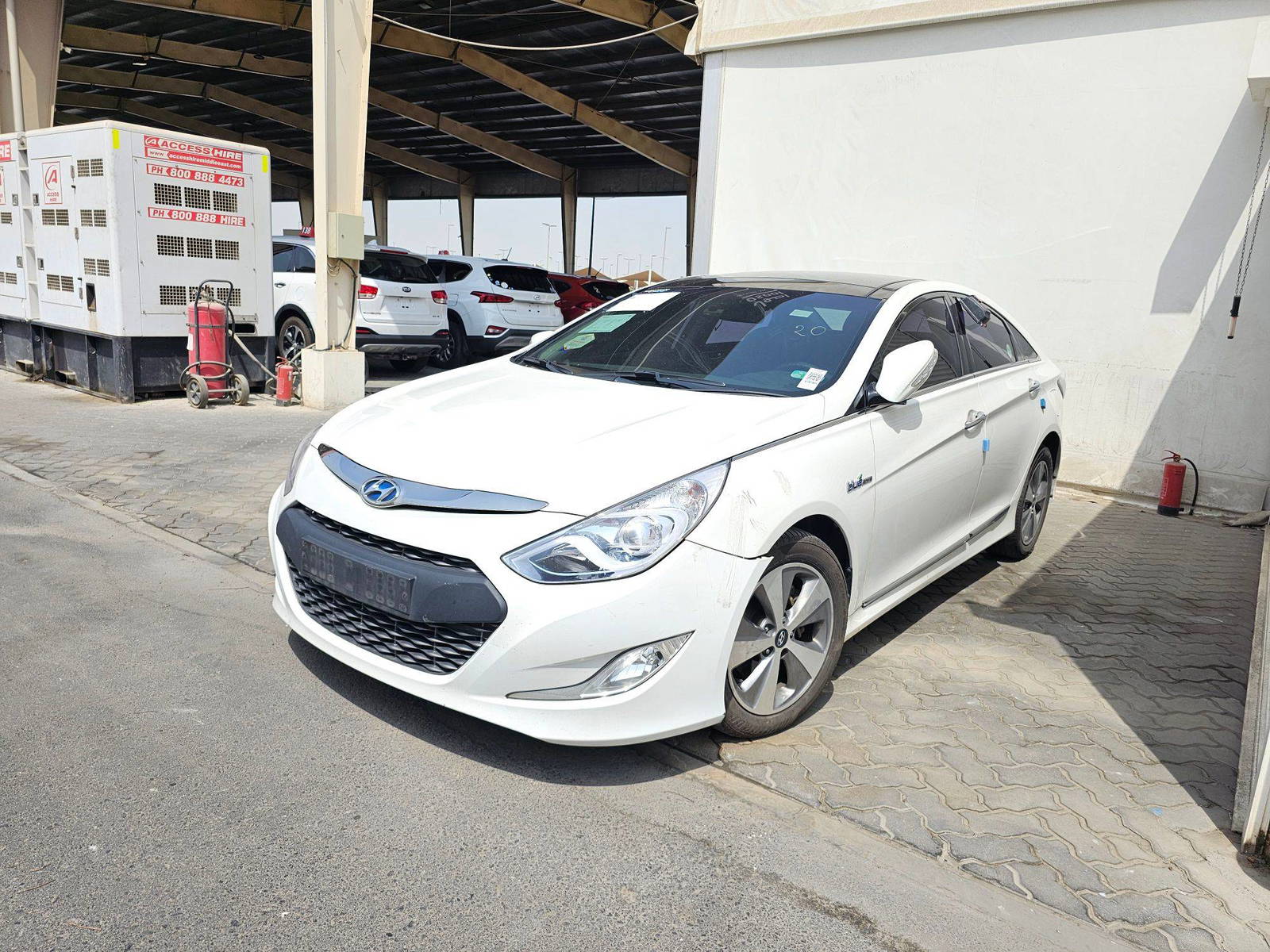 2012 HYUNDAI SONATA — 191274 KM — Lot 19744 — Ind. 12 - Marhaba Auctions Used Cars - Image 5