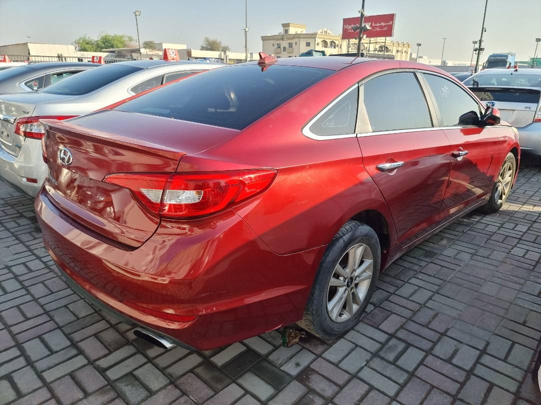 2015 HYUNDAI SONATA — 168857 Miles — Lot 214587 — Ind. 12 - Marhaba Auctions Used Cars - Image 5