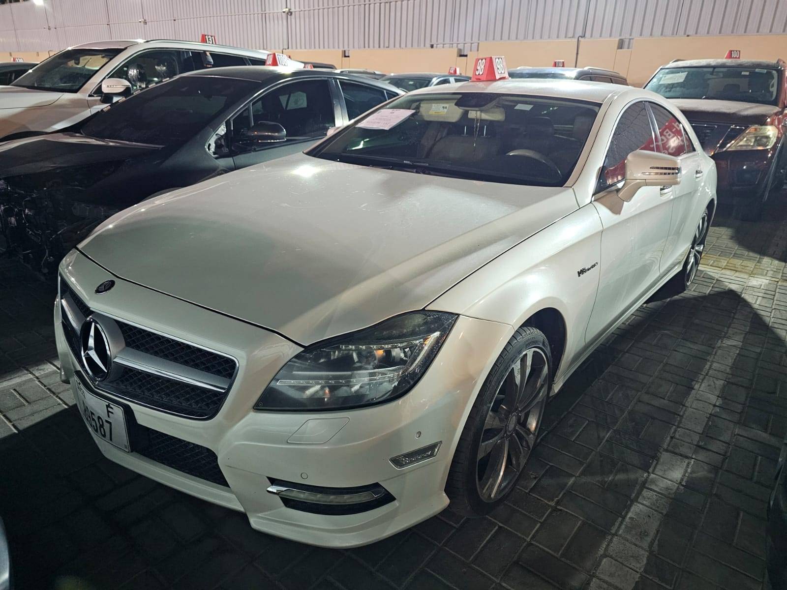 2013 MERCEDES BENZ CLS 550 — 327931 KM — Lot XDA073736 — Main - Marhaba Auctions Used Cars - Image 3