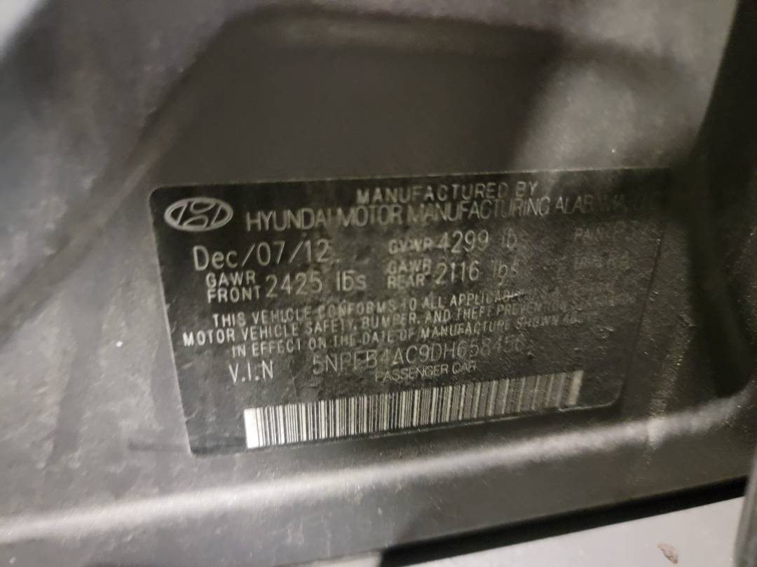 2013 HYUNDAI SONATA — 136277 Miles — Lot H658456 — Main - Marhaba Auctions Used Cars - Image 8