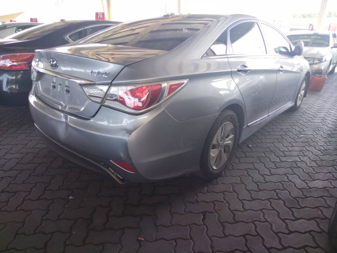 2015 HYUNDAI SONATA — 218747 Miles — Lot 37508460 - Marhaba Auctions Used Cars - Image 4