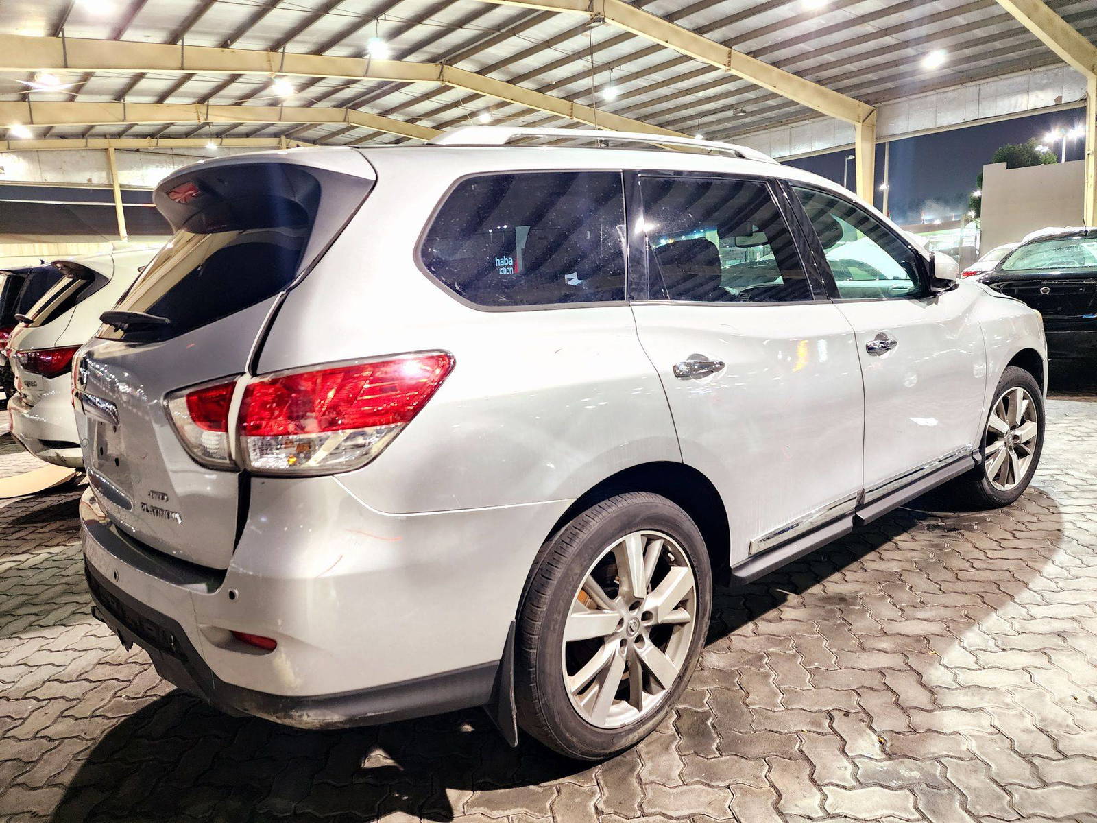 2013 NISSAN PATHFINDER — 156329 Miles — Lot 75000614 — Souq - Marhaba Auctions Used Cars - Image 4