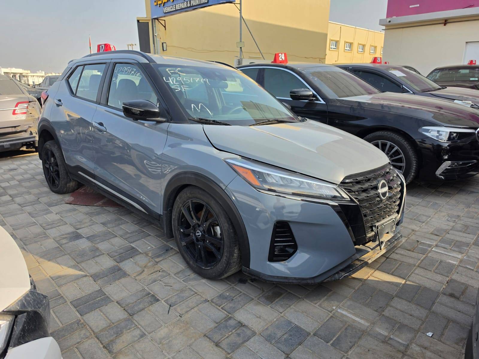 2022 NISSAN KICKS — 42790 Miles — Lot 42951719 - Marhaba Auctions Used Cars - Image 4