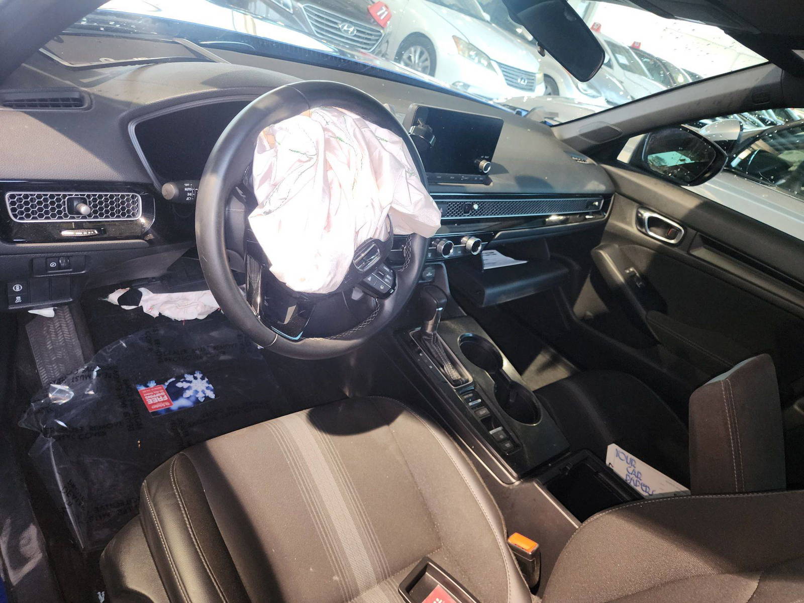 2022 HONDA CIVIC — 30140 Miles — Lot 38361189 — Main - Marhaba Auctions Used Cars - Image 8