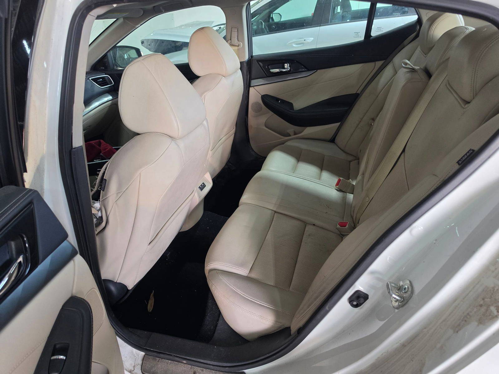 NISSAN MAXIMA 2019 - Marhaba Auction Used Cars - Image 8