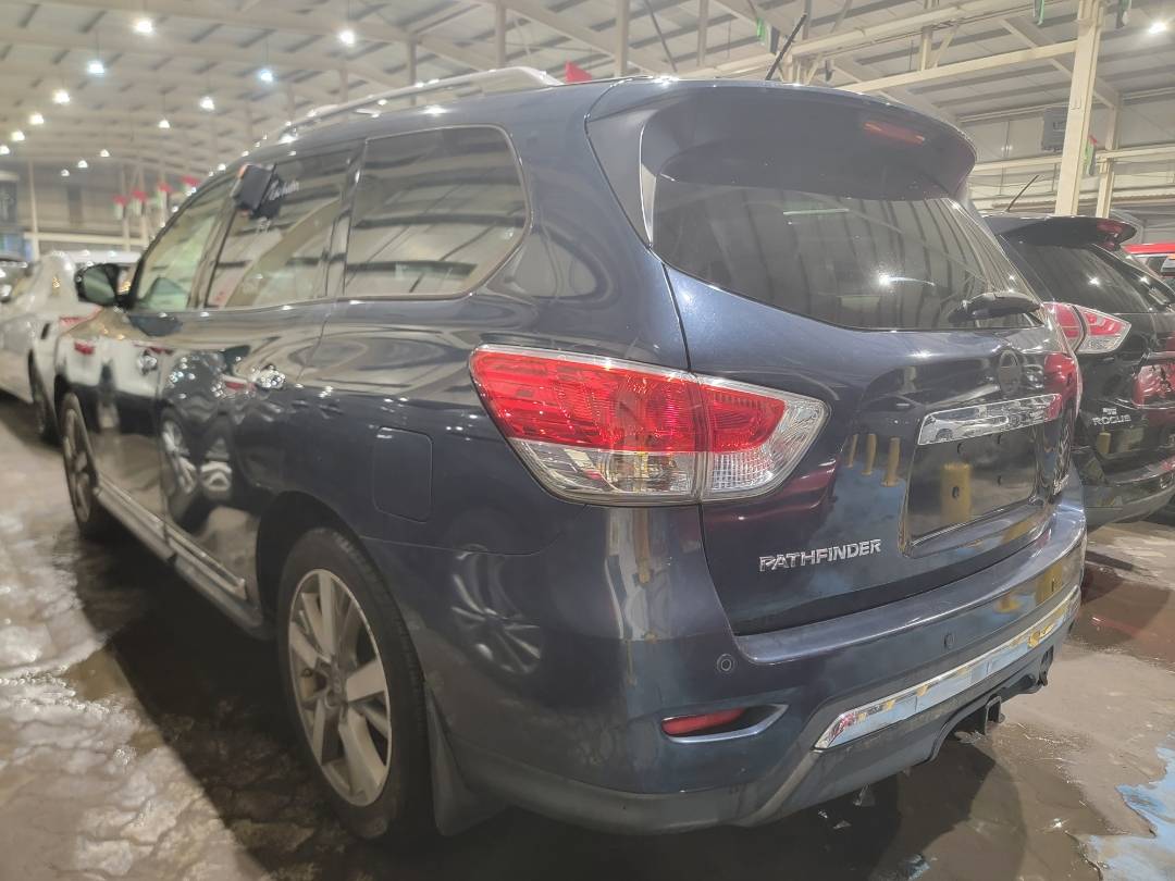 2014 NISSAN PATHFINDER — 192671 Miles — Lot 38418804 - Marhaba Auctions Used Cars - Image 3