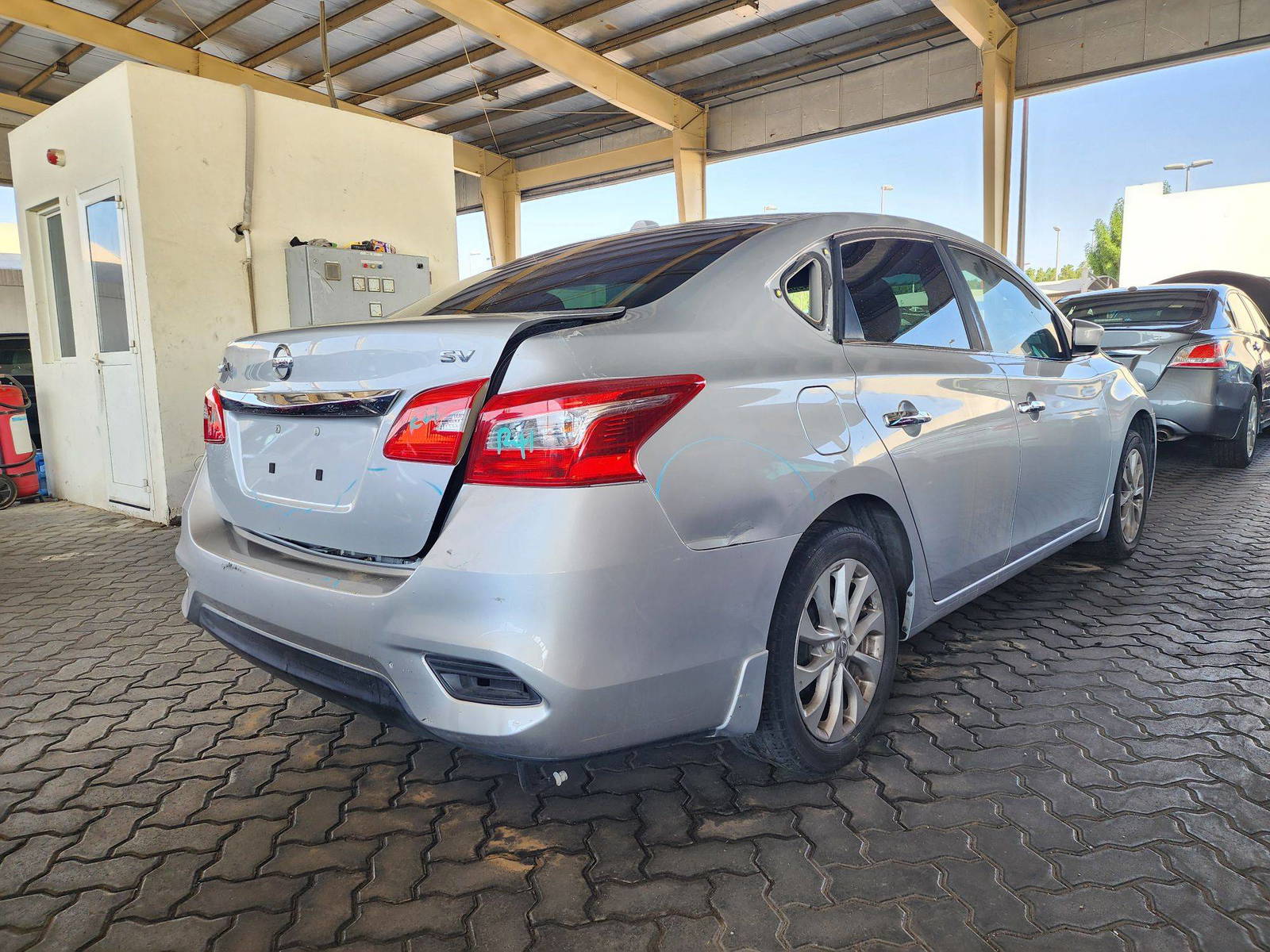 2018 NISSAN SENTRA — 154183 Miles — Lot 49823724 — Souq - Marhaba Auctions Used Cars - Image 3
