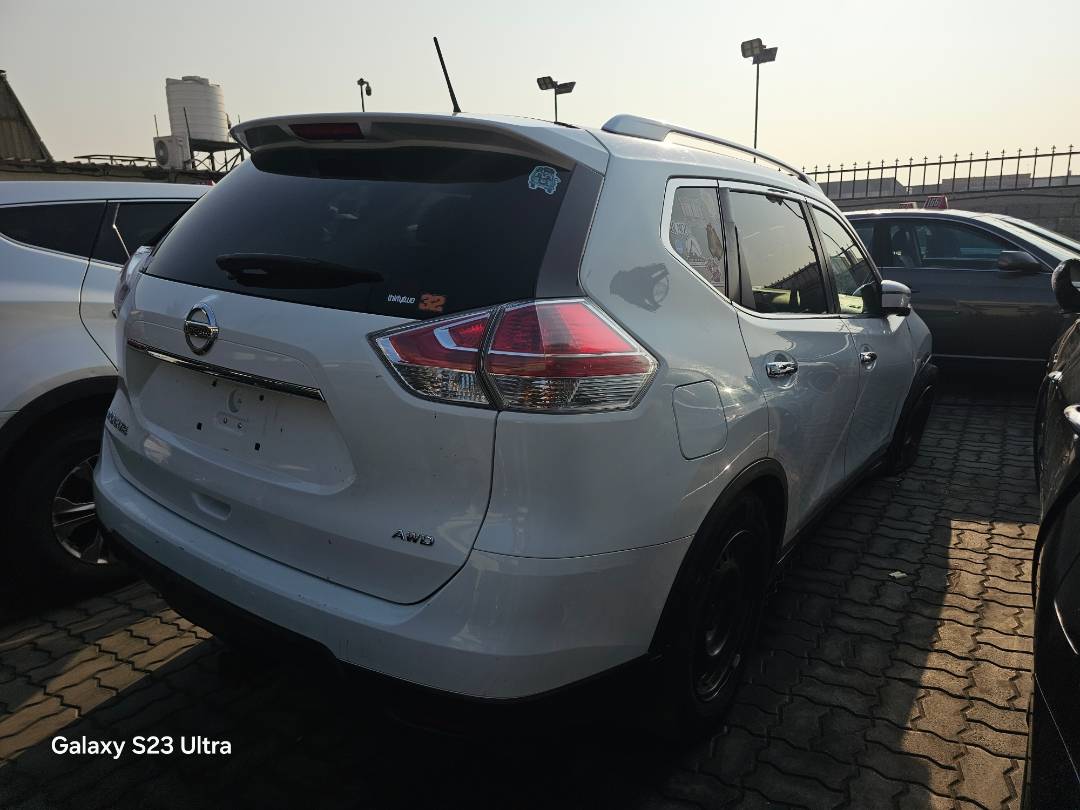 2016 NISSAN ROGUE — 203850 Miles — Lot 652556 — Souq - Marhaba Auctions Used Cars - Image 4