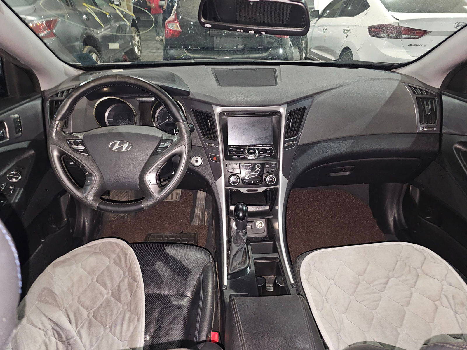 HYUNDAI SONATA 2012 - Marhaba Auction Used Cars - Image 7