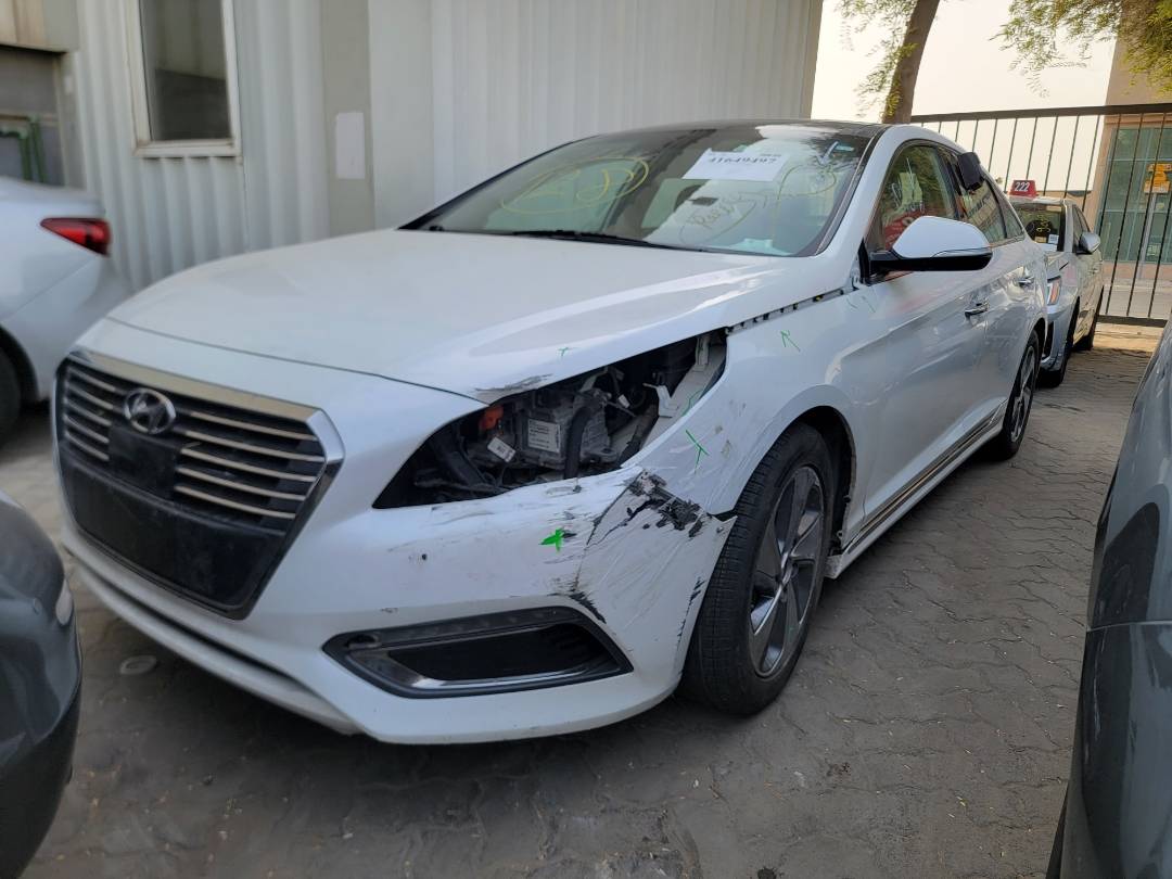 2015 HYUNDAI SONATA — 217744 Miles — Lot 020739 — Main - Marhaba Auctions Used Cars - Image 4