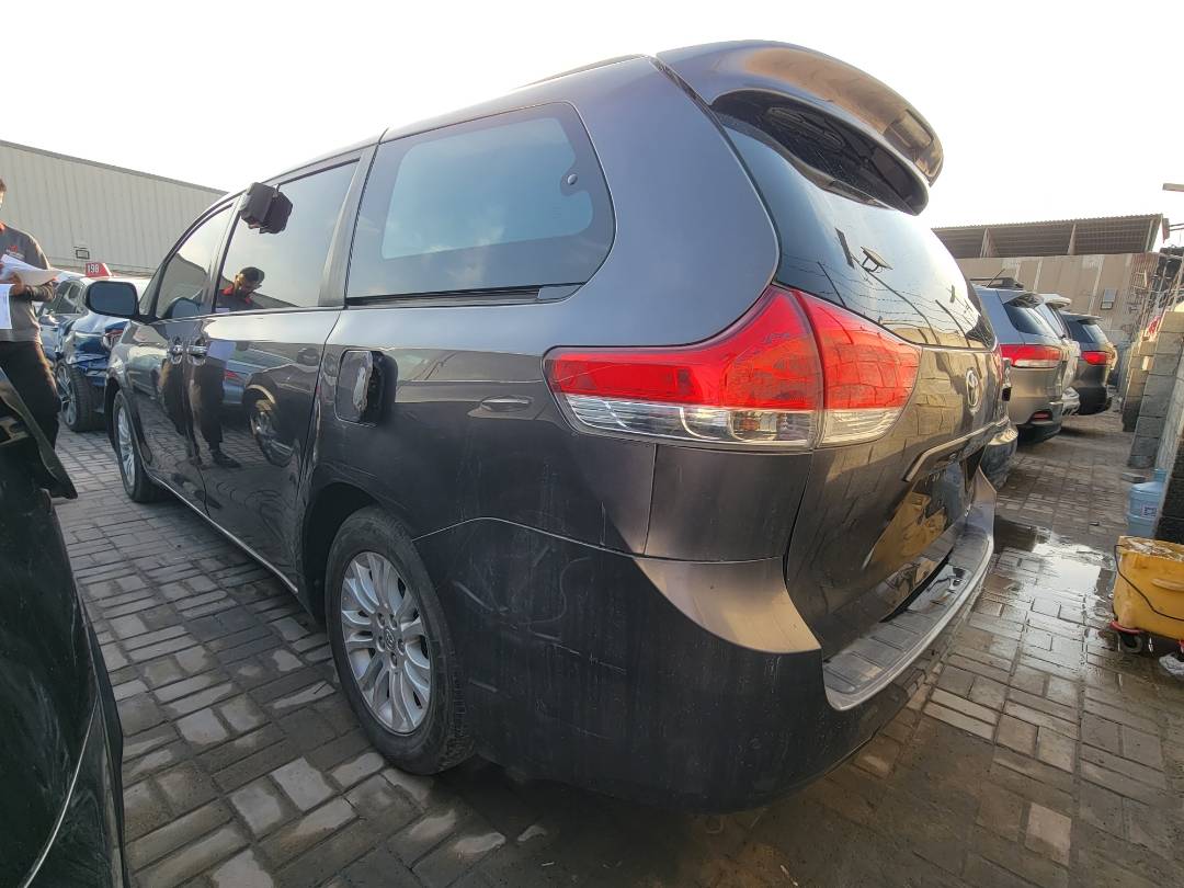 2015 TOYOTA SIENNA — 163459 Miles — Lot C6FS655675 — Main - Marhaba Auctions Used Cars - Image 3