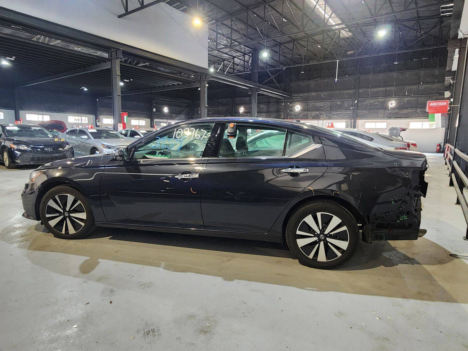 2019 NISSAN ALTIMA — 140575 Miles — Lot C109767 — Main - Marhaba Auctions Used Cars - Image 6