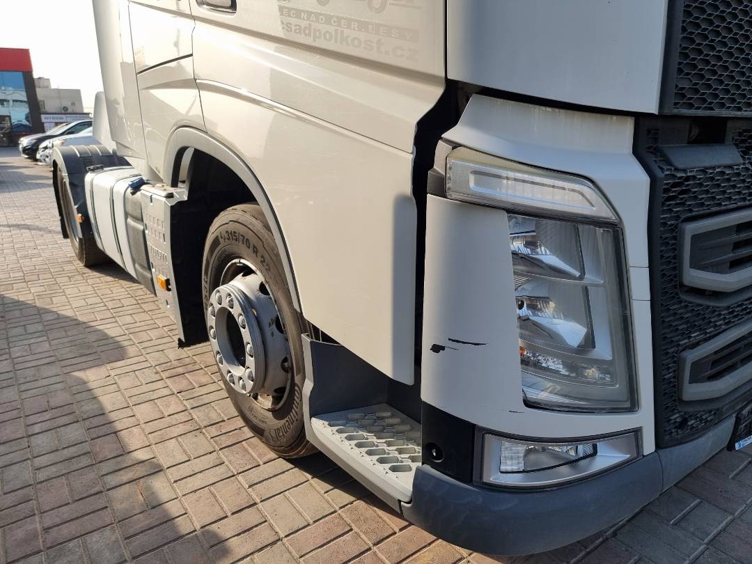2014 VOLVO FH-Series — Lot 669320 — Ind. 12 - Marhaba Auctions Used Cars - Image 10
