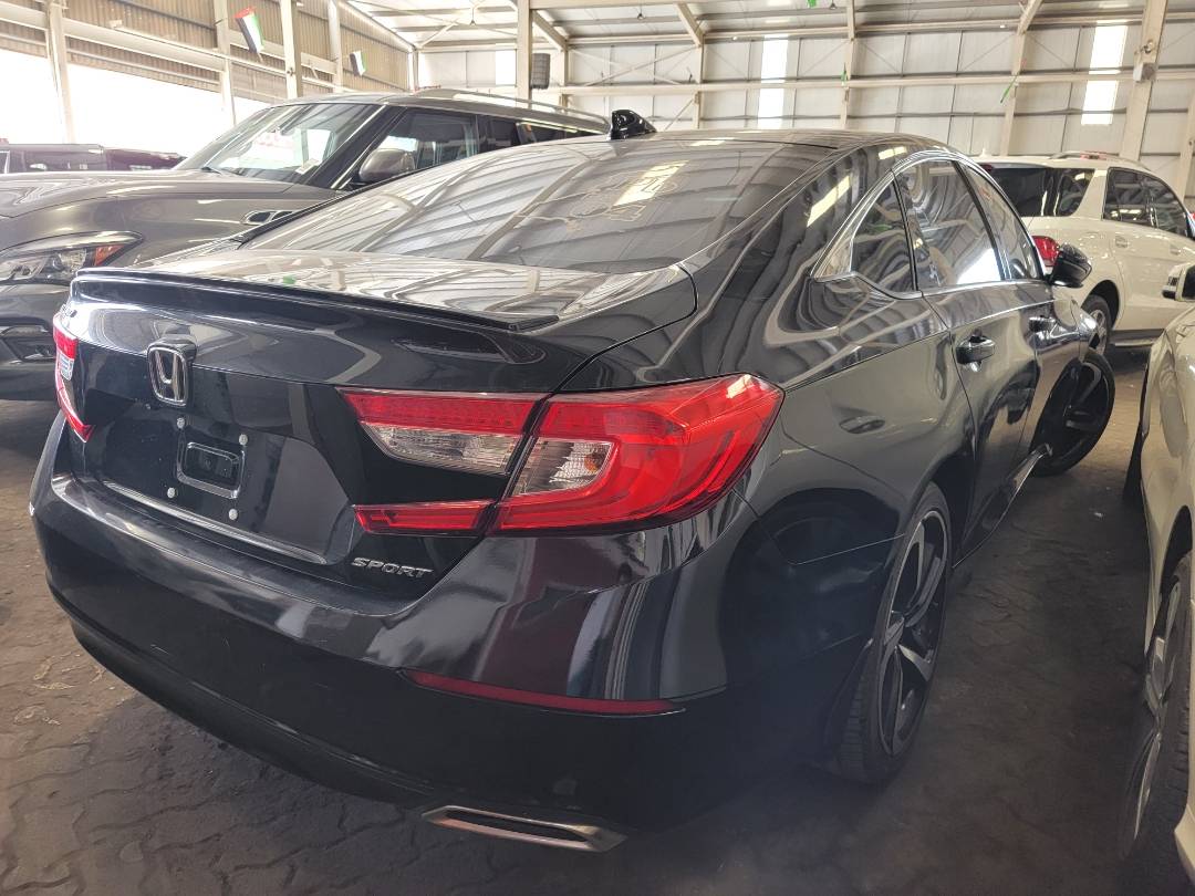 2018 HONDA ACCORD — 115878 KM — Lot JA805960 — Main - Marhaba Auctions Used Cars - Image 3