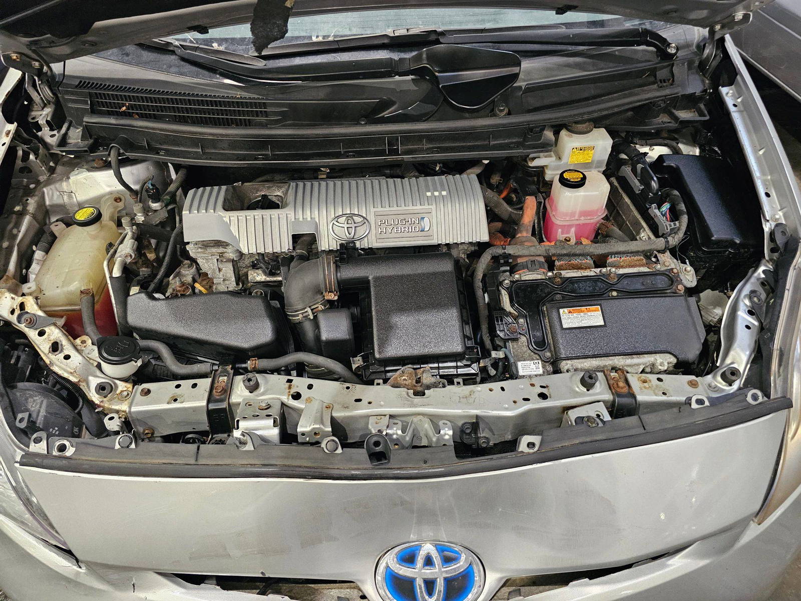 2013 TOYOTA PRIUS — 237398 Miles — Lot 044910 — Main - Marhaba Auctions Used Cars - Image 10