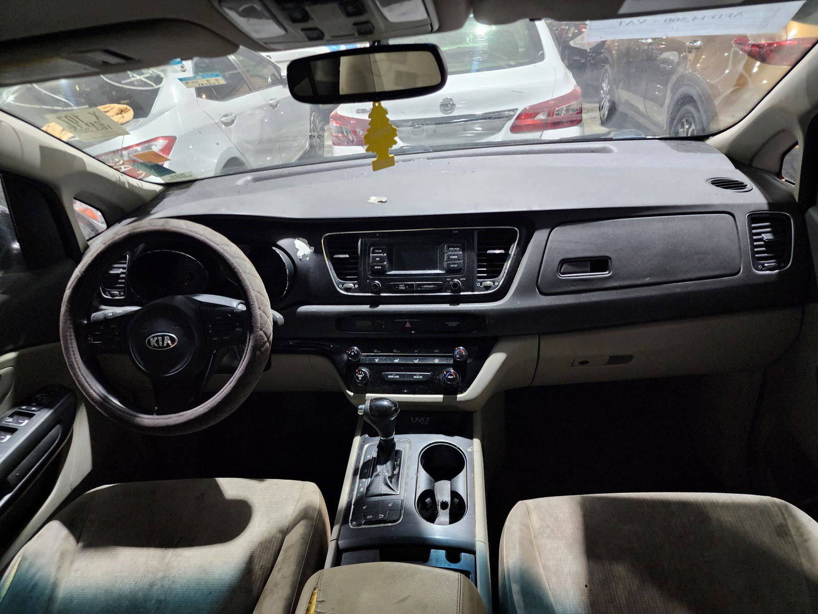 2016 KIA SEDONA — 163300 Miles — Lot 751010 — Al Quoz - Marhaba Auctions Used Cars - Image 8