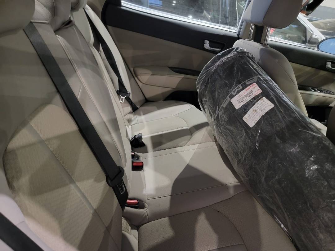 2017 KIA OPTIMA — 109796 Miles — Lot 75329 - Marhaba Auctions Used Cars - Image 9