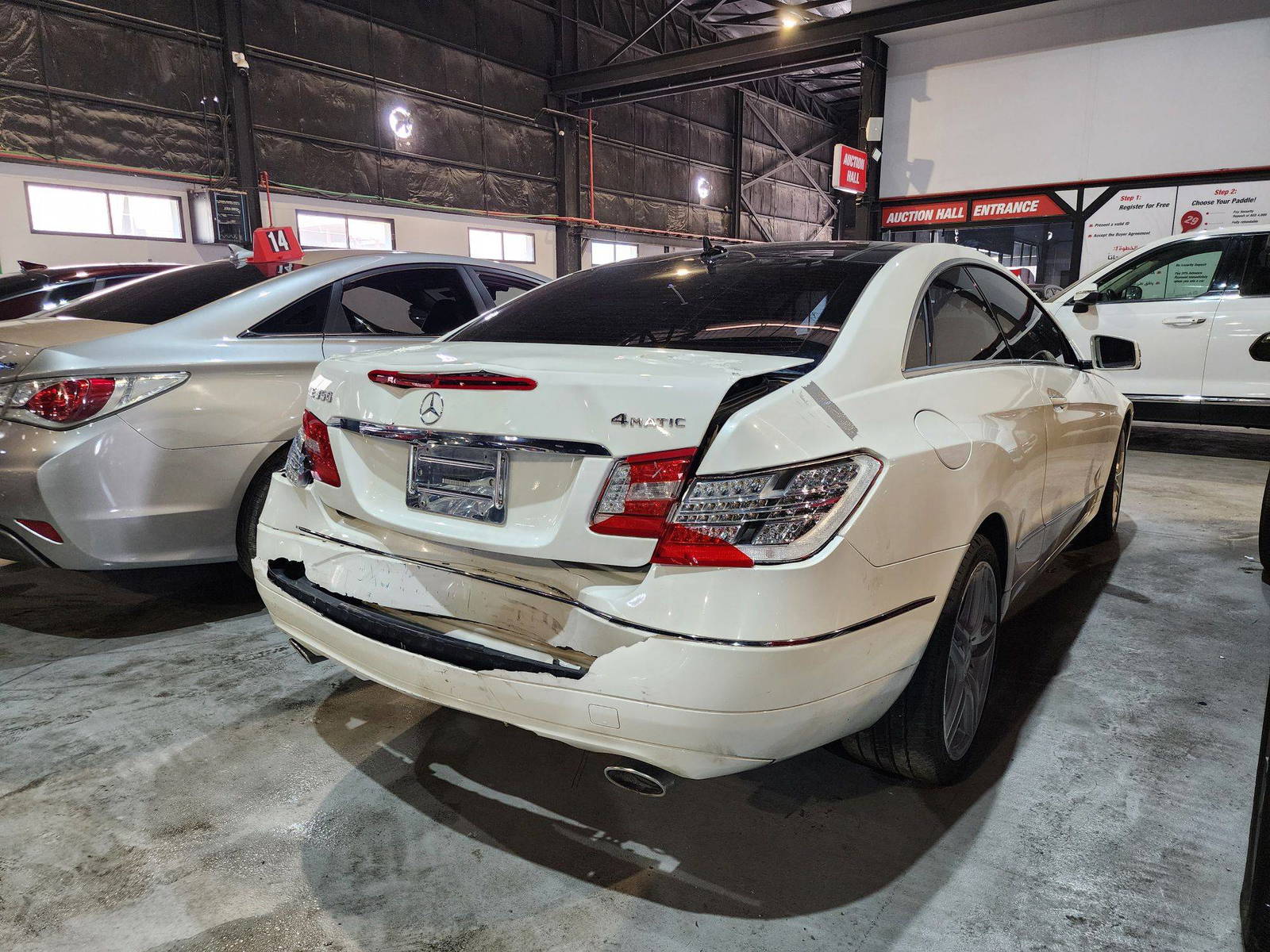 2013 MERCEDES BENZ E 350 — 118564 Miles — Lot 221348 — Al Quoz - Marhaba Auctions Used Cars - Image 7