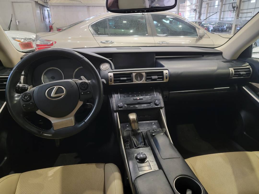 2014 LEXUS IS 250 — 111755 Miles — Lot 5006341 — Main - Marhaba Auctions Used Cars - Image 7