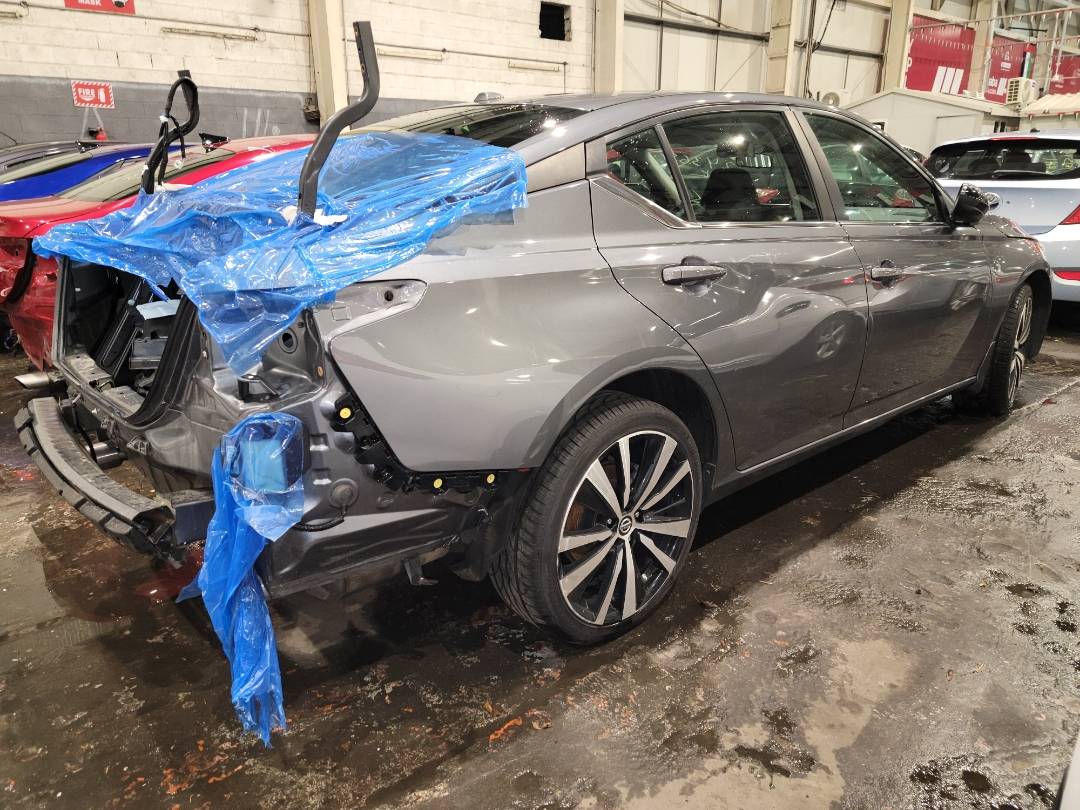 2019 NISSAN ALTIMA — 49182 Miles — Lot 72258623 - Marhaba Auctions Used Cars - Image 4