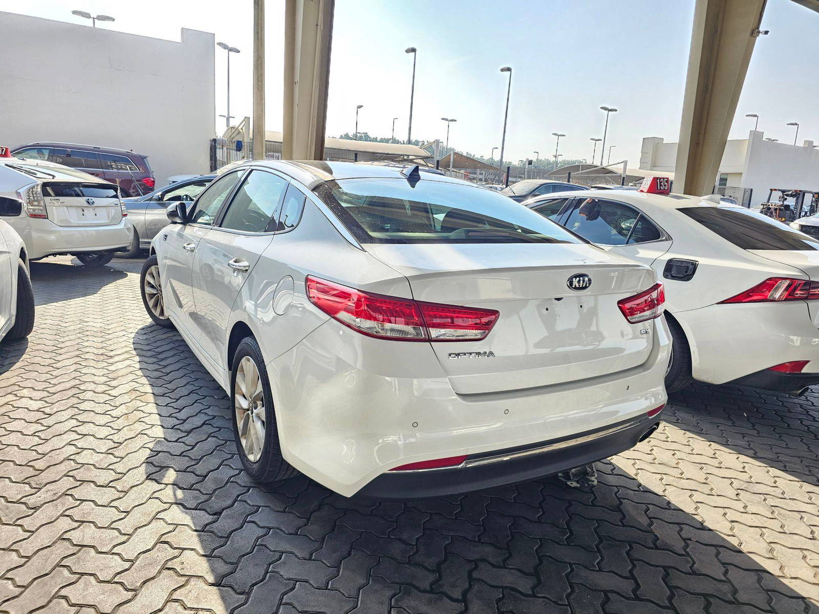 2016 KIA OPTIMA — 159785 Miles — Lot 64303155 — Souq - Marhaba Auctions Used Cars - Image 6