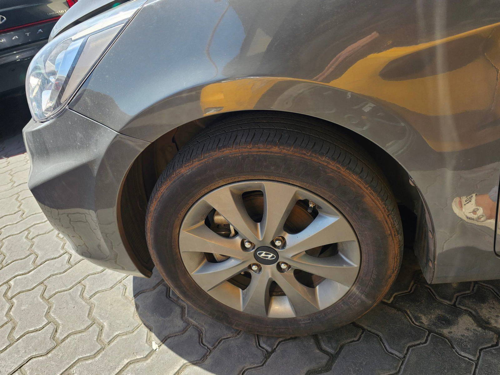 HYUNDAI ACCENT 2019 - Marhaba Auction Used Cars - Image 10