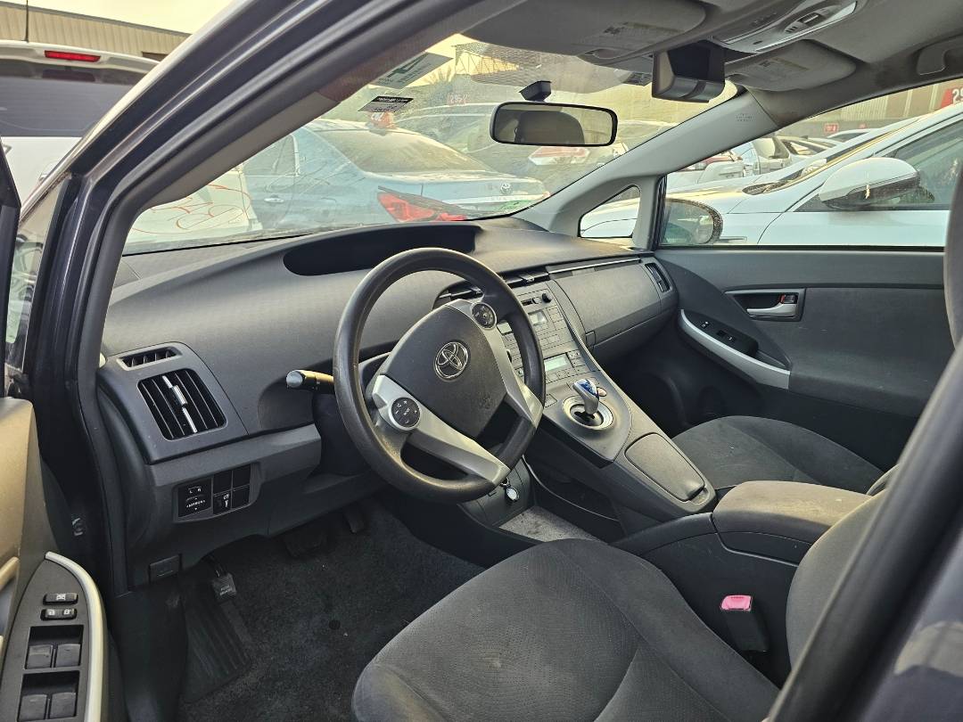 2010 TOYOTA PRIUS — 197797 Miles — Lot 78355 — Souq - Marhaba Auctions Used Cars - Image 6