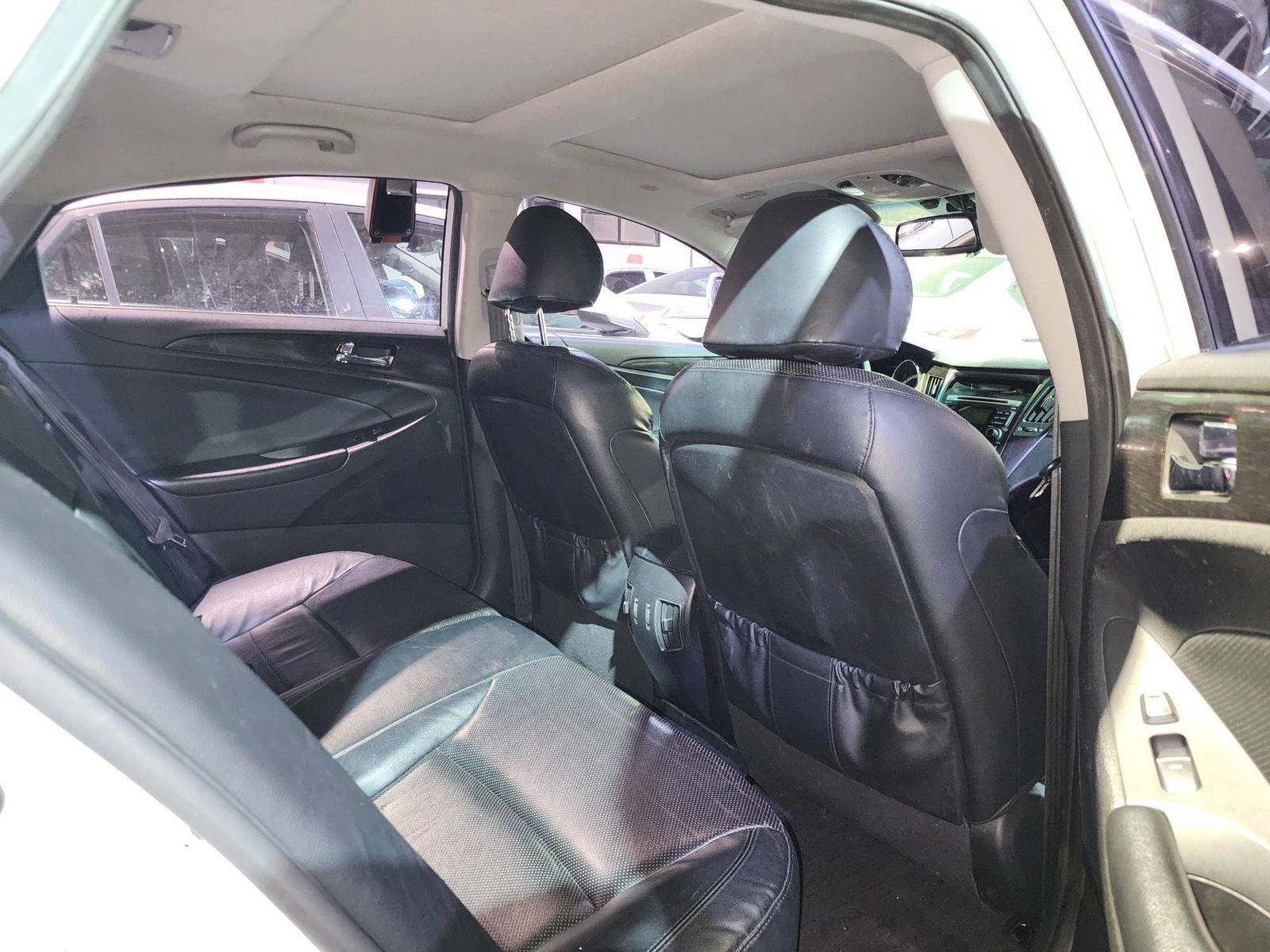 2012 HYUNDAI SONATA — 109970 KM — Lot 418373 — Main - Marhaba Auctions Used Cars - Image 8