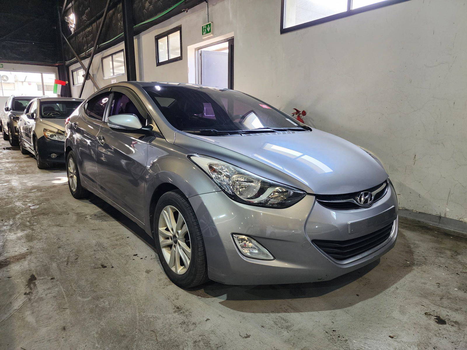 2011 HYUNDAI AVANTE — 183024 KM — Lot 53246 — Al Quoz - Marhaba Auctions Used Cars - Image 3