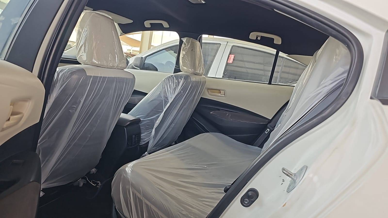 2020 TOYOTA COROLLA — 559320 KM — Lot 1L1001478 — Souq - Marhaba Auctions Used Cars - Image 8