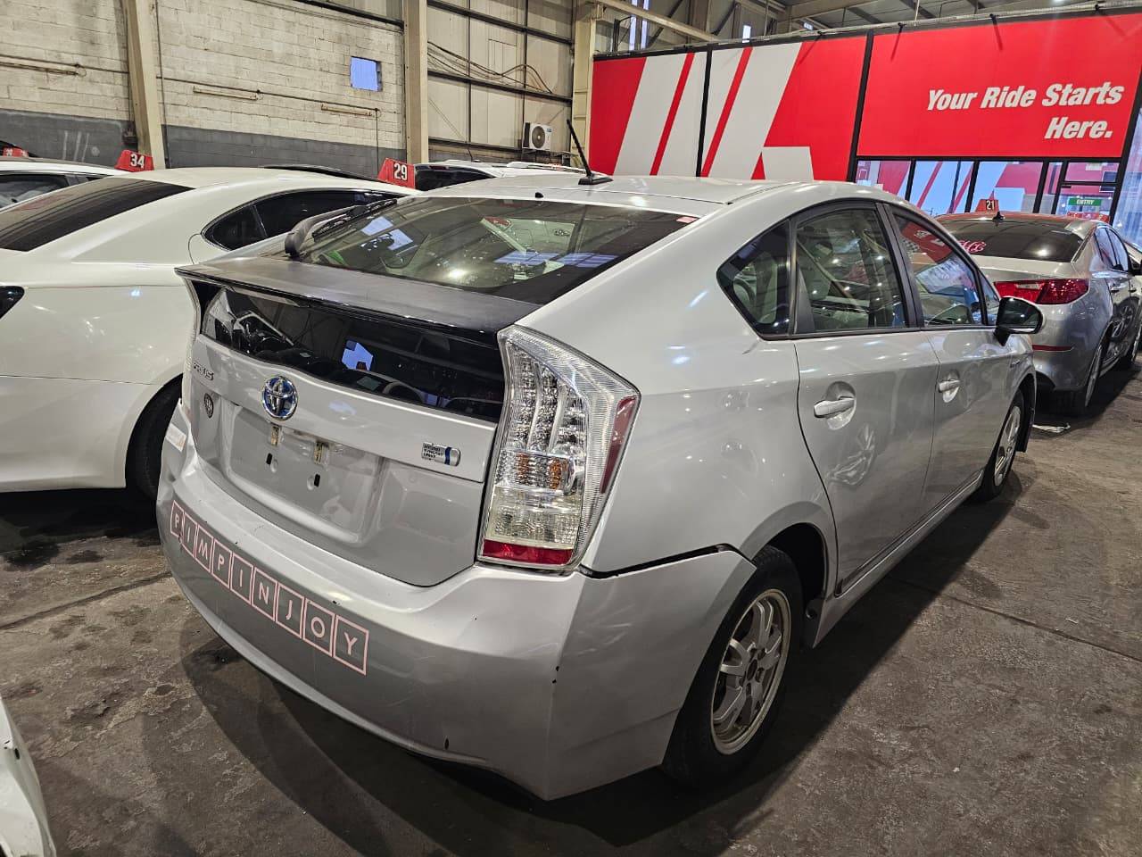 2011 TOYOTA PRIUS — 227728 Miles — Lot 5339015 — Main - Marhaba Auctions Used Cars - Image 6