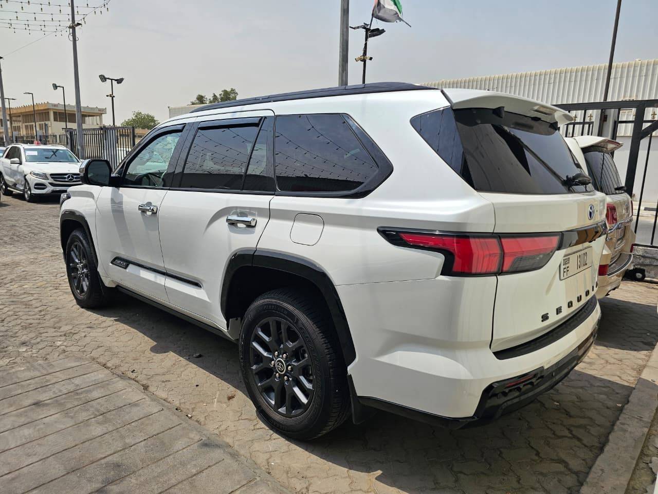 2023 TOYOTA SEQUOIA — 58376 KM — Lot A0PX011004 — Main - Marhaba Auctions Used Cars - Image 5