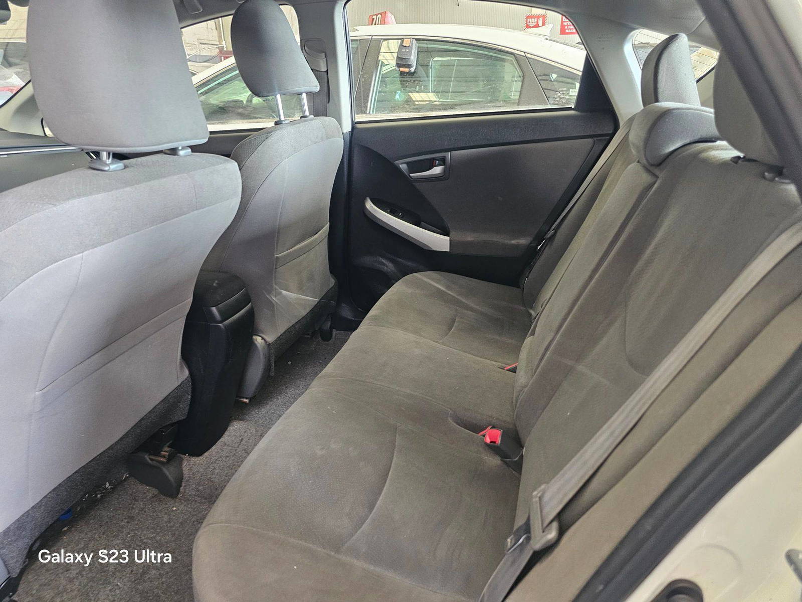 2014 TOYOTA PRIUS — 209789 Miles — Lot 82167725 — Main - Marhaba Auctions Used Cars - Image 10