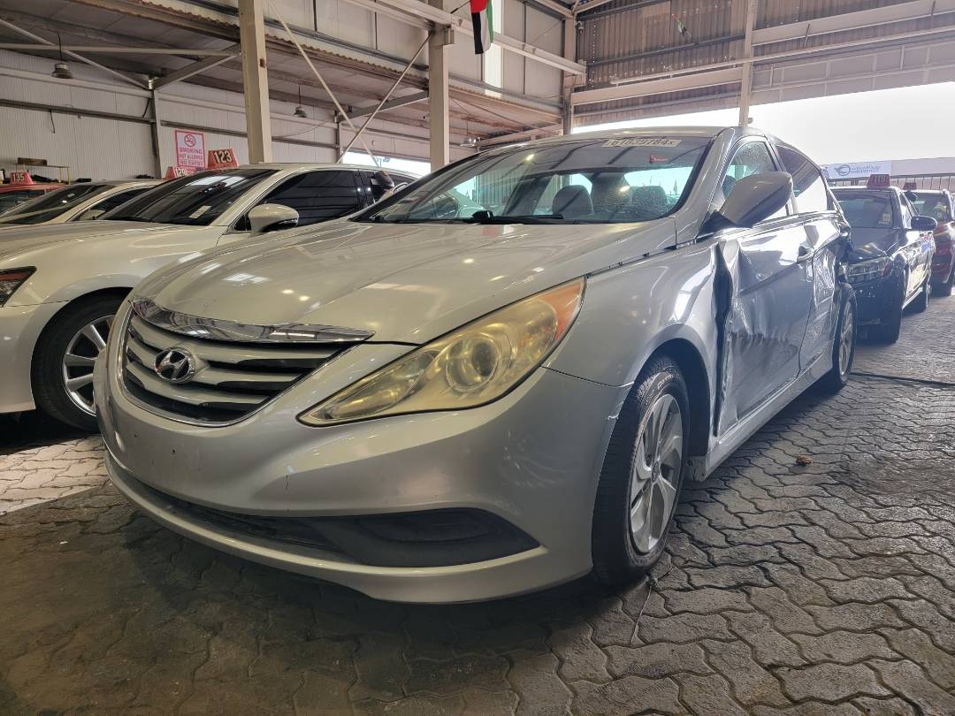 2014 HYUNDAI SONATA — 139093 Miles — Lot EH820257 — Main - Marhaba Auctions Used Cars - Image 5