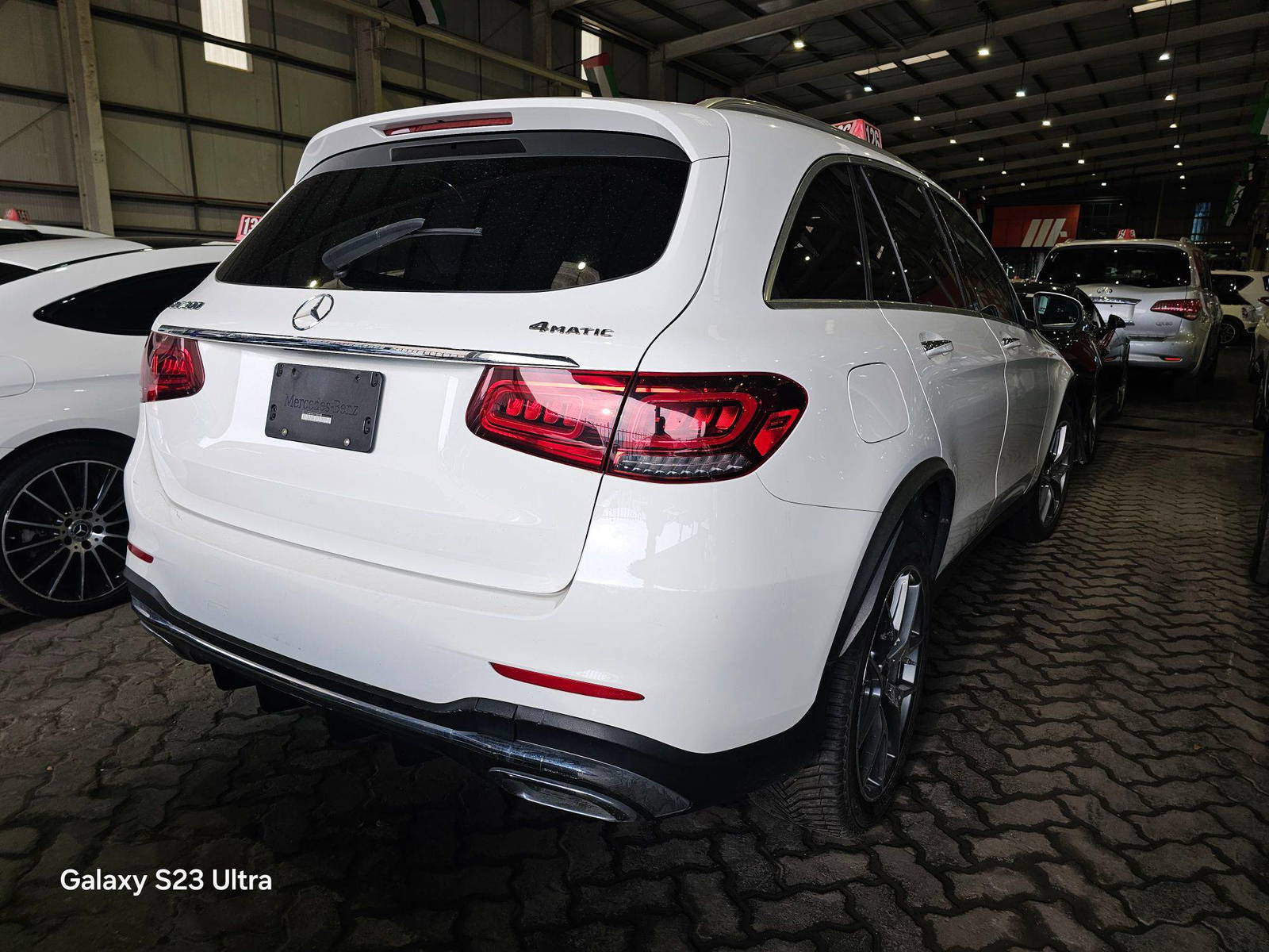 MERCEDES BENZ GLC-300 2020 - Marhaba Auction Used Cars - Image 3