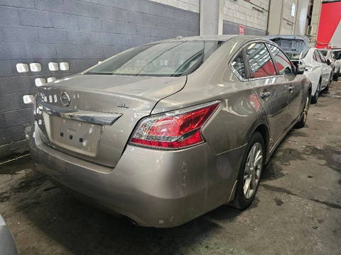 2015 NISSAN ALTIMA at Marhaba Auctions