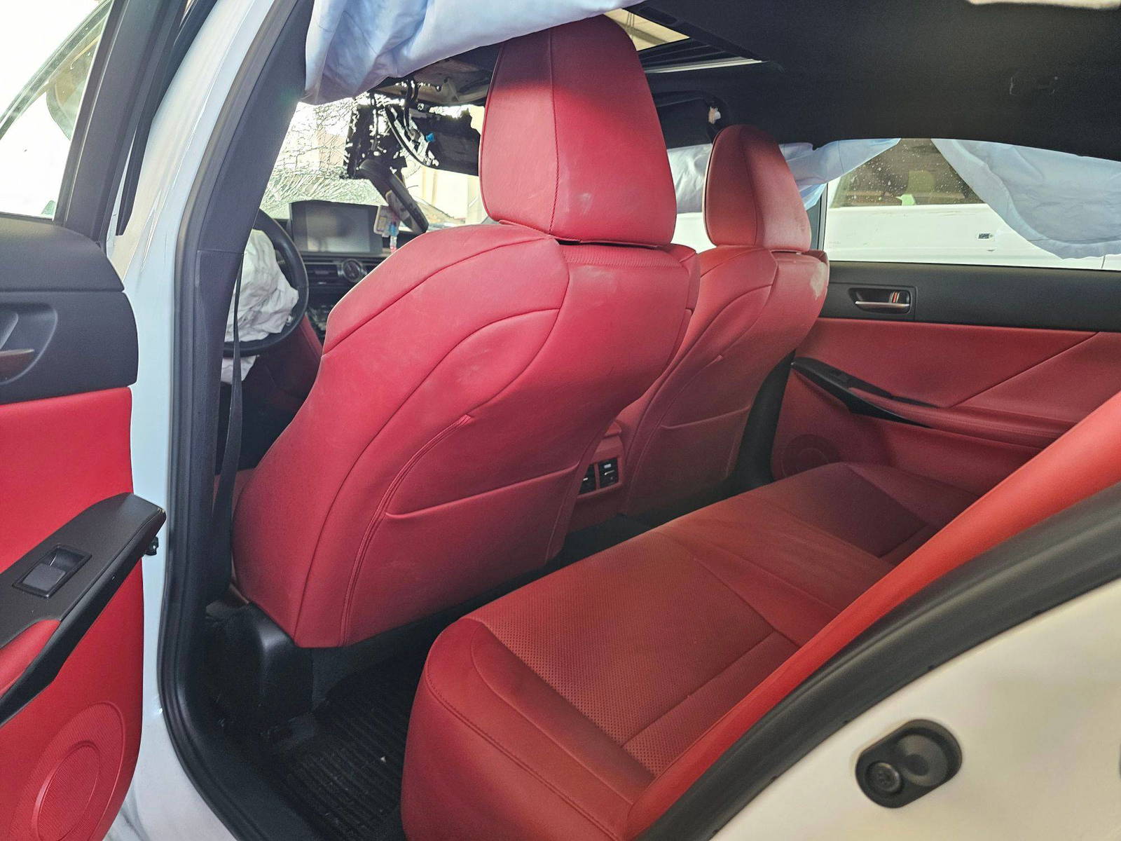 LEXUS IS 350 F SPORT 2023 - Marhaba Auction Used Cars - Image 5