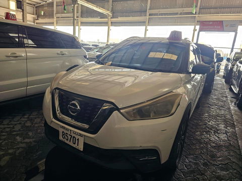 NISSAN KICKS