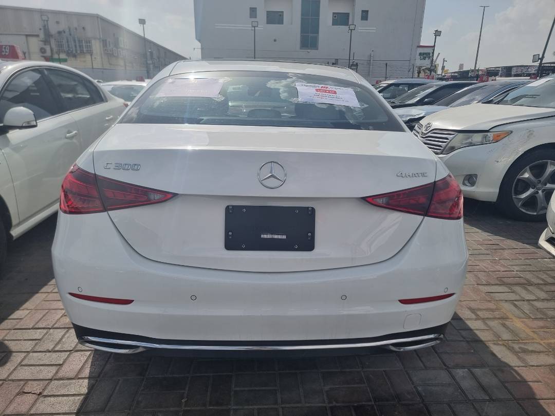2025 MERCEDES BENZ C300 — 2836 Miles — Lot R262451 — Souq - Marhaba Auctions Used Cars - Image 11