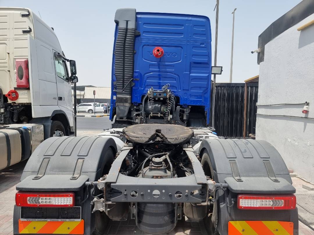 2014 VOLVO FH-Series — 898124 KM — Lot EB694383 — Ind. 12 - Marhaba Auctions Used Cars - Image 5