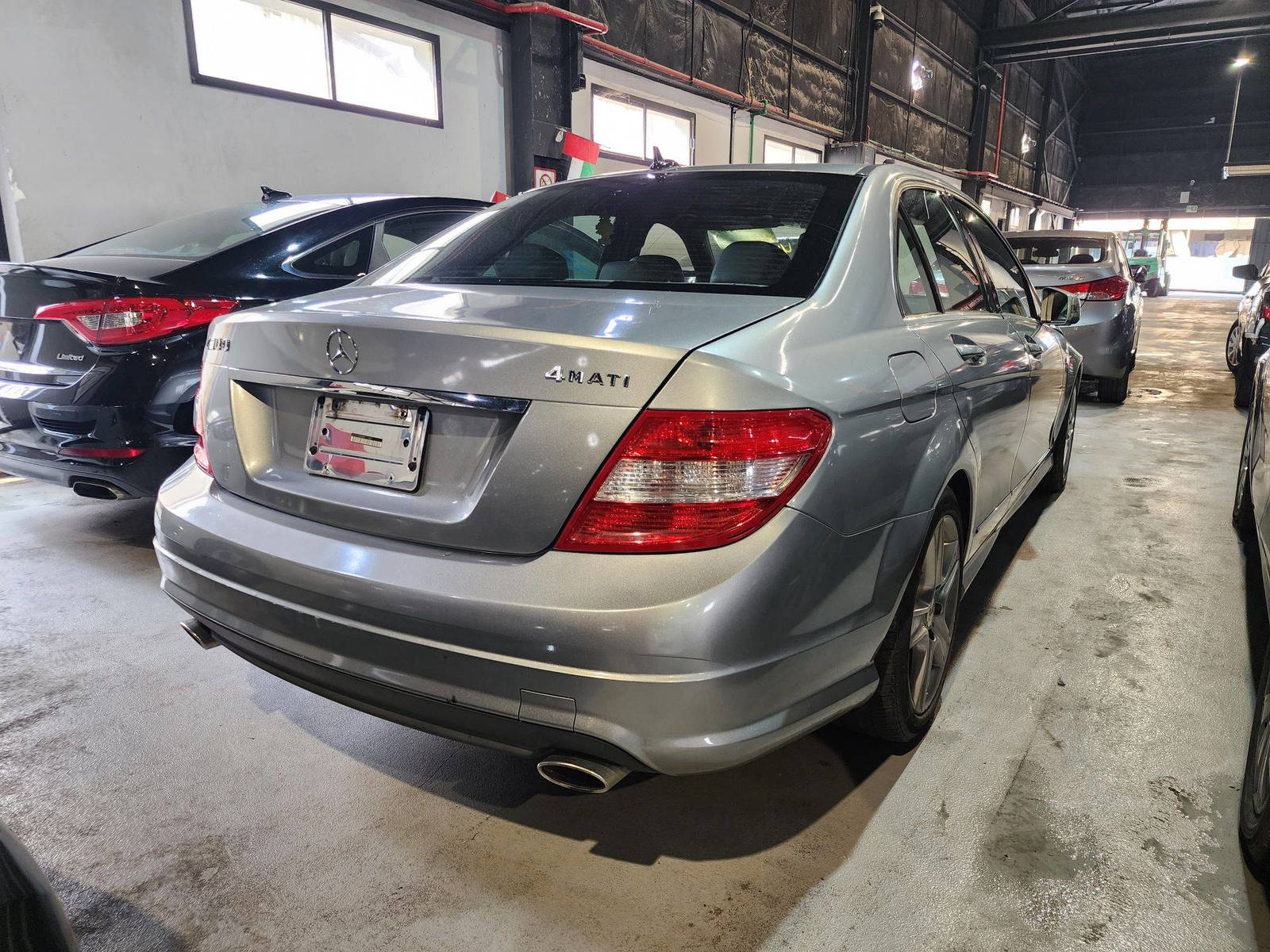 MERCEDES BENZ C300 2011 - Marhaba Auction Used Cars - Image 6