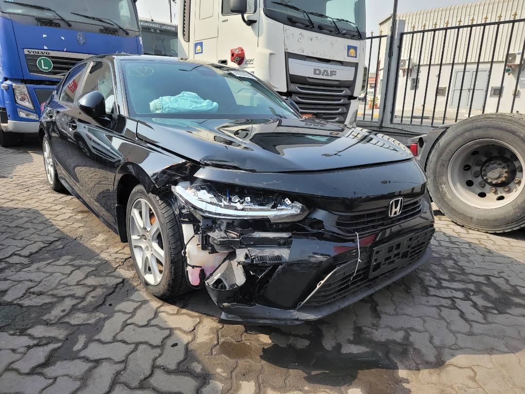 2022 HONDA CIVIC — 111048 KM — Lot 42228925 — Main - Marhaba Auctions Used Cars - Image 4