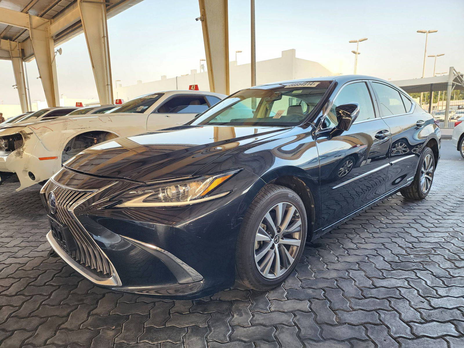 2021 LEXUS ES 300H — 63044 Miles — Lot 50554914 — Main - Marhaba Auctions Used Cars - Image 5