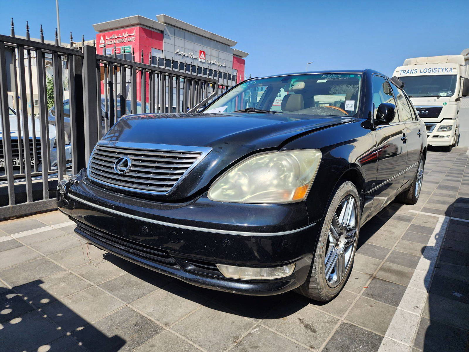 2004 LEXUS LS 430 — 198486 Miles — Lot 40163154 — Main - Marhaba Auctions Used Cars - Image 4