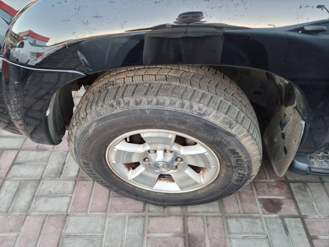2006 TOYOTA 4RUNNER SR5 — 266660 Miles — Lot 68045828 — Ind. 12 - Marhaba Auctions Used Cars - Image 10