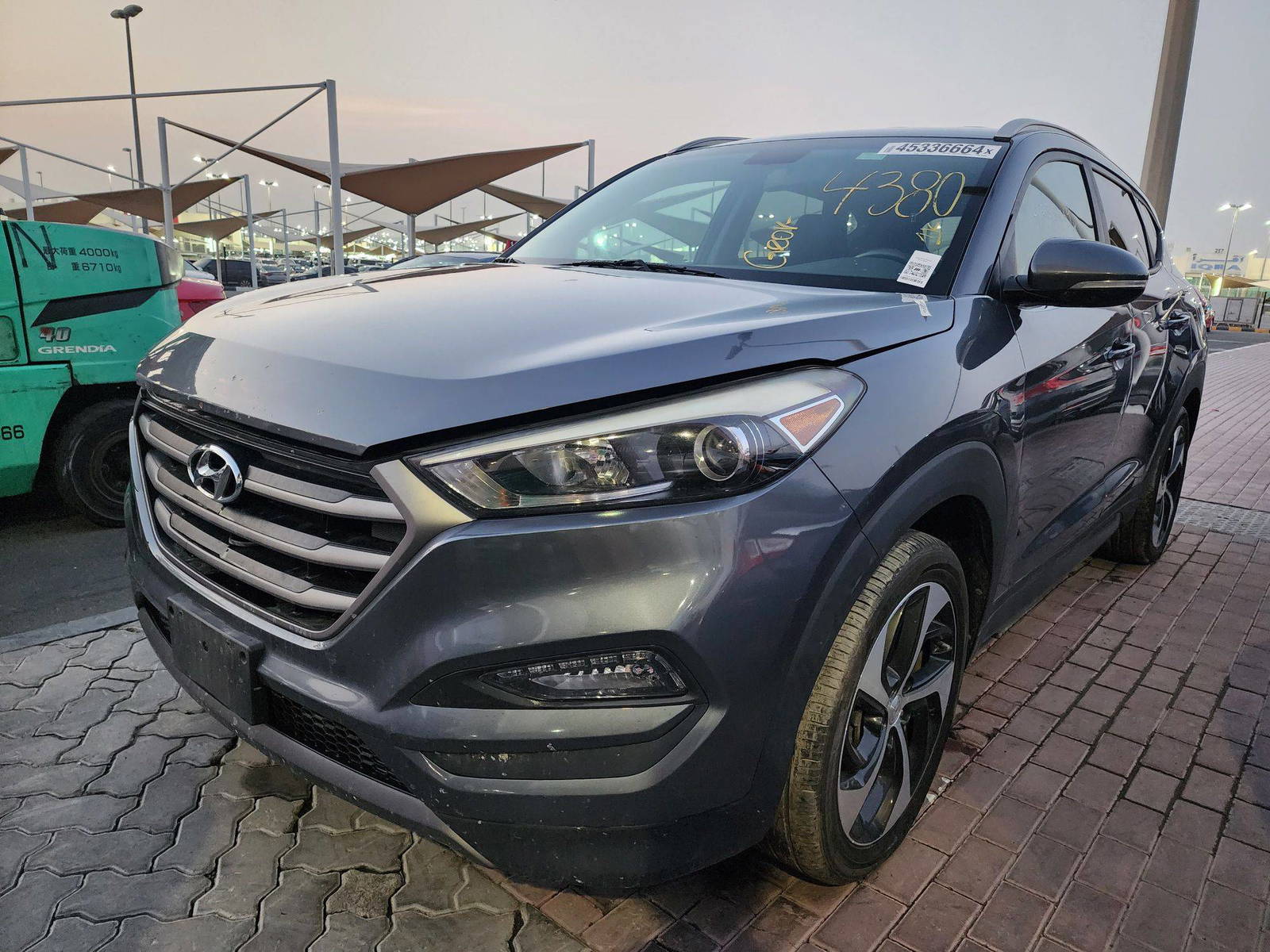 2016 HYUNDAI TUCSON — 140364 KM — Lot 45336664 — Souq - Marhaba Auctions Used Cars - Image 9