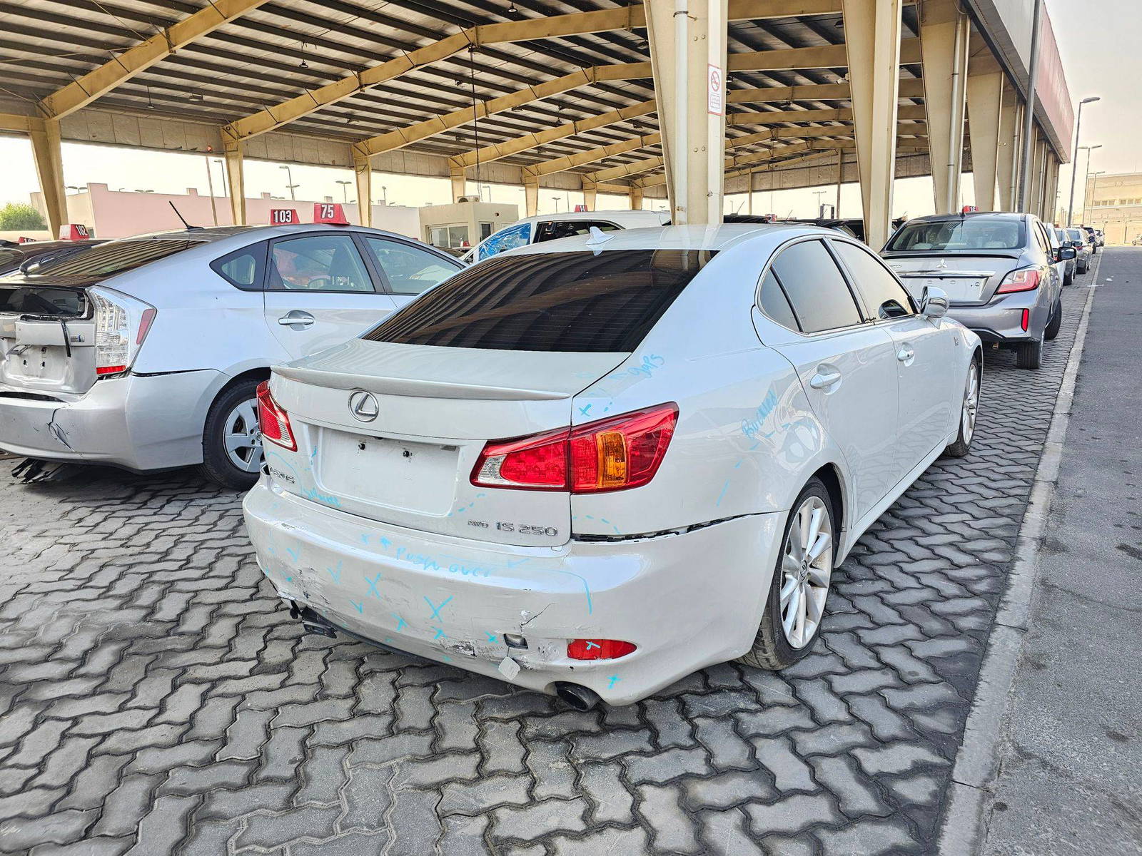 2009 LEXUS IS 250 — 180877 Miles — Lot 595035465 — Main - Marhaba Auctions Used Cars - Image 4